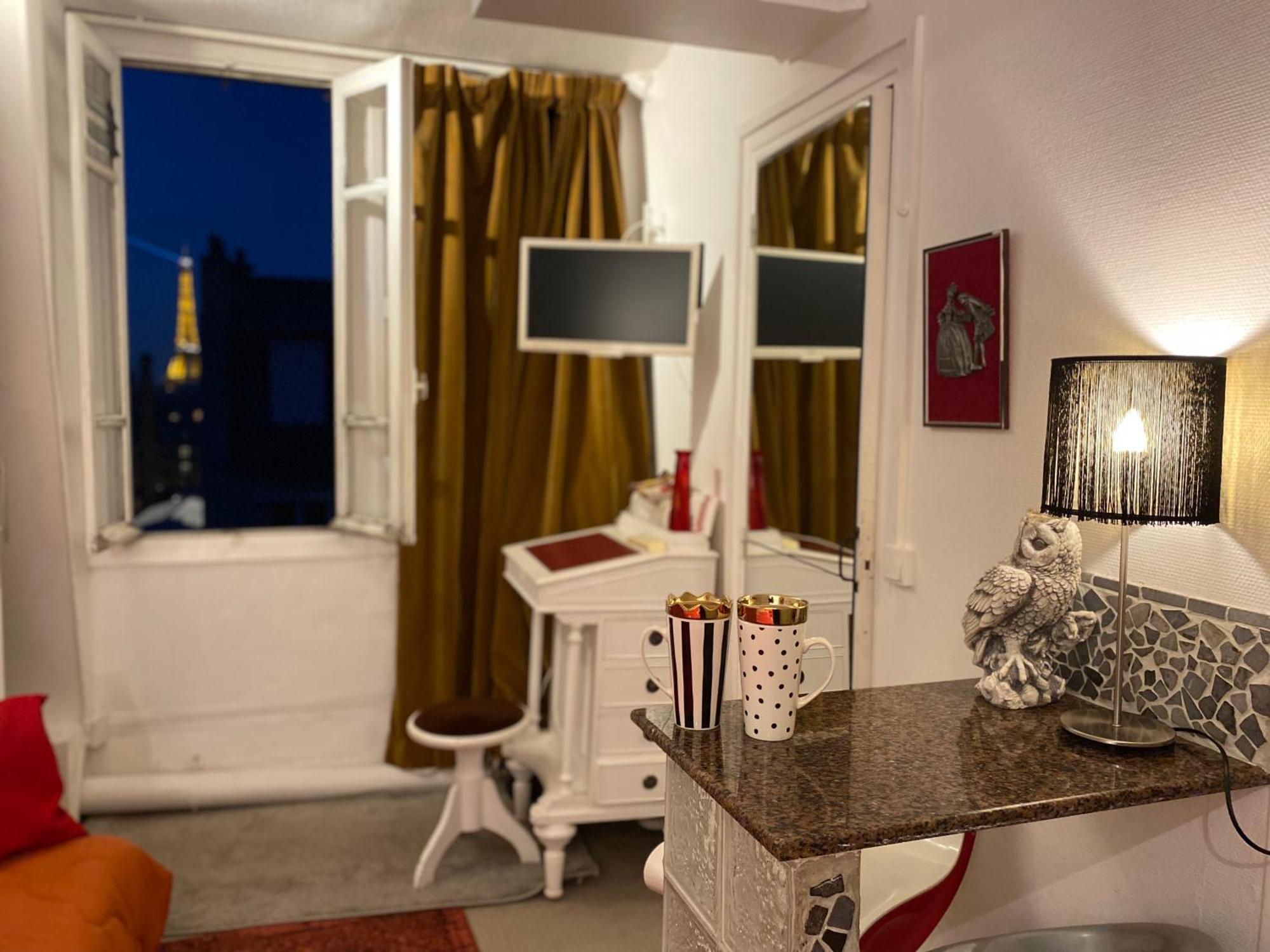 Chic Tour Eiffel Near Eiffel Tower 7th Floor Apartment *